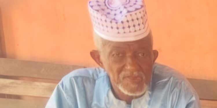 El Hadj Sory Doumbouya, dit « Bobo », ancien agent des services domaniaux et témoin de l’histoire de la gare de Kankan se confie à Allureinfo.net 