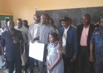 Examen CEE/Ratoma : le DCE et le président de la délégation spéciale lancent les premières épreuves