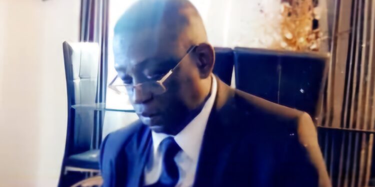 L’ancien ministre sous le CNDD, Alhassane Onipogui passe l&rsquo;arme à gauche.