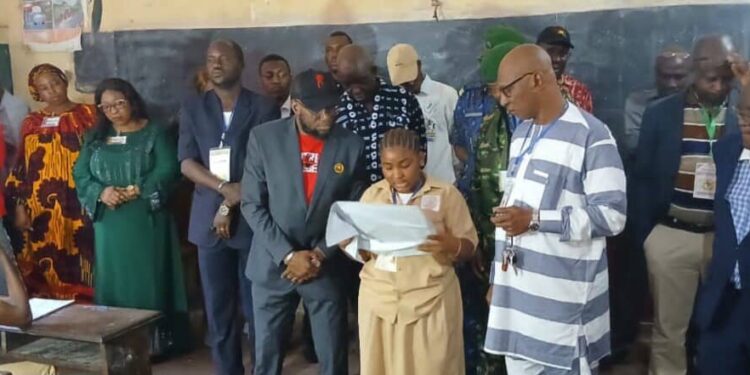 BEPC 2025 : 1 221 candidats, dont 630 filles, en examen à Kaloum