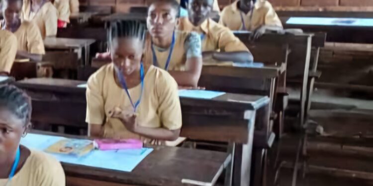 BEPC 2025 : 23 944 candidats en lice à Matoto pour décrocher le brevet