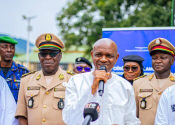 Recensement biométrique à Kindia: «cela a été rendu possible, grâce à l&rsquo;avènement du CNRD», ministre Bachir