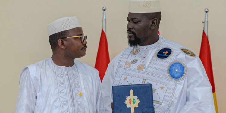 Présidentielle en Guinée : un processus électoral encadré et resserré par la nouvelle Constitution