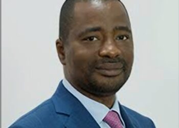 De la désillusion démocratique aux mirages révolutionnaires (Par Tibou Kamara)