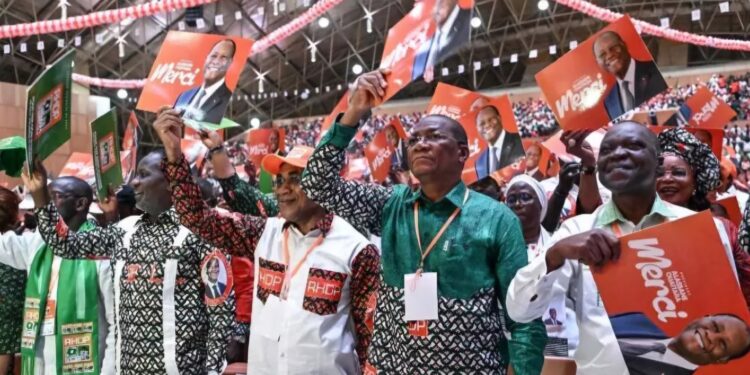 Côte d&rsquo;Ivoire: Alassane Ouattara désigné candidat à la présidentielle par son parti