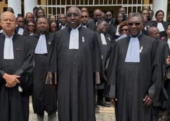Me Traoré: le barreau du Gabon exprime aussi sa solidarité et exige…