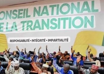 Présentation du projet de nouvelle Constitution : la plénière exceptionnelle se tiendra à huis clos