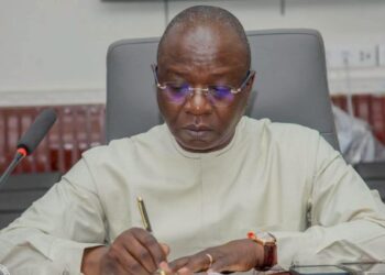 Guinée: plusieurs autres sociétés minières perdent leurs permis
