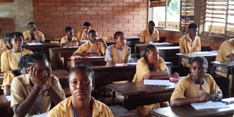 Résultats du BEPC 2025 : un Taux de Réussite de 54,16 %