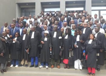 L&rsquo;Ordre des avocats reconduit le boycott des juridictions pour 2 semaines.