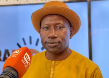 Makanera Kaké s&rsquo;en prend à Cellou: « Évitons le communautarisme en politique »