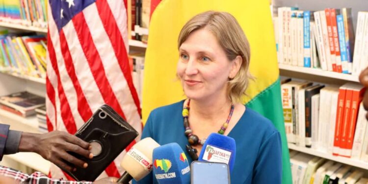 Anne Dudte: « Jeunes Guinéens, restez et construisez votre avenir ici »