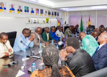 Boycott des audiences: nouvelle rencontre entre le Barreau et le Premier ministre Bah Oury