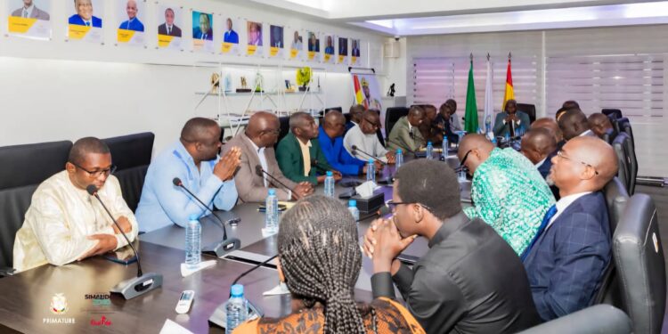 Boycott des audiences: nouvelle rencontre entre le Barreau et le Premier ministre Bah Oury