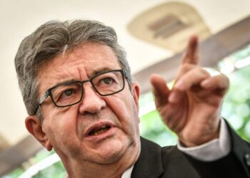Disparition de Foniké Mengué et Billo Bah : Jean-Luc Mélenchon dénonce « le silence de la France »