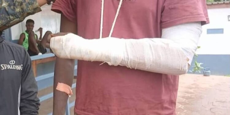 Qualification Afrobasket U16 en Guinée : le bus transportant la délégation gambienne fait un accident et enregistre 30 blessés