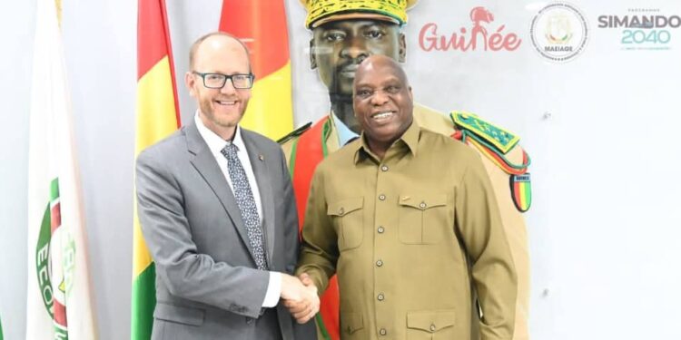 Dr Morissanda reçoit un émissaire de Trump: «Washington veut renforcer ses relations avec la Guinée »