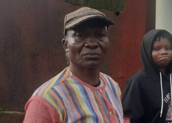 Inondations meurtrières à Sangoyah Mosquée : les autorités locales dénoncent l’absence de consultation et le…