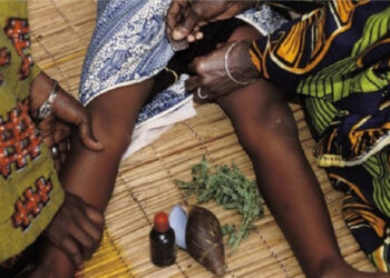 Koloma : une fillette de 3 ans décède après une excision, une délégation gouvernementale attendue samedi dans la famille