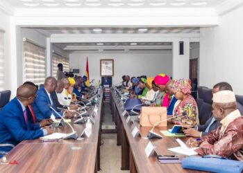 La question du jour : Faisant état d’un blocage politique actuel et d’une crise de confiance dans le pays, êtes-vous d’avis avec le président du parti RRD, Abdoulaye Kourouma, que le gouvernement Bah Oury devrait démissionner?