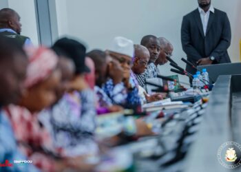 La question du jour : La prise de fonctions des nouveaux membres du gouvernement, le vendredi 1er août 2025, soit au lendemain de leur participation au Conseil des Ministres, constitue-t-elle, à votre avis, une entorse à la tradition républicaine?