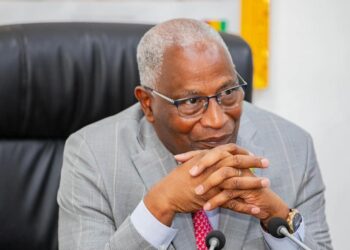 Présidentielle en Guinée: Bah Oury, favorable à un scrutin avant fin 2025