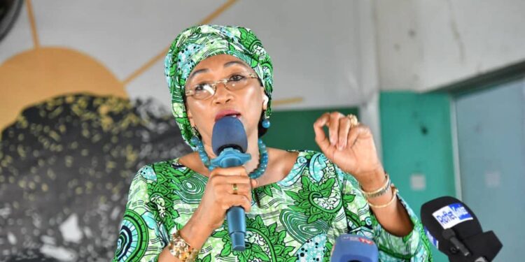 Hadja Halimatou aux militantes de l’UFDG: « Cellou Dalein président, ce n’est pas un rêve, c’est une réalité en marche… »