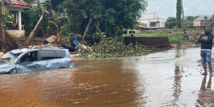 Alerte météo en Guinée: 48 heures de pluies avec risque d’inondation en Basse et Moyenne Guinée