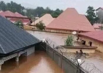 Inondations meurtrières à Conakry: 15 morts et 3 disparus, le bilan revu à la hausse