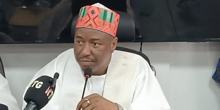 Cellou Baldé salue le Général Doumbouya: « un modèle de paix et de cohésion »