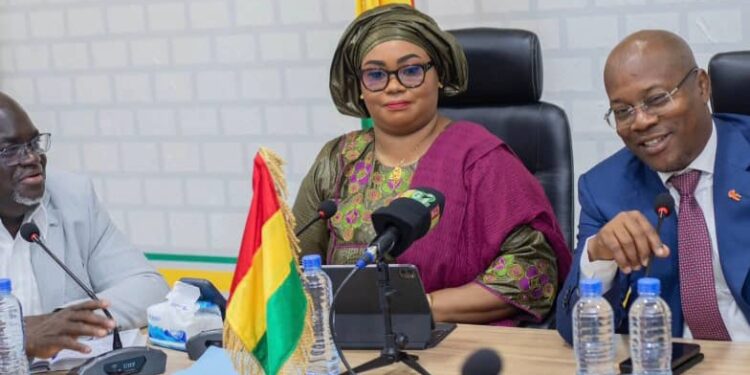 Pour contrer la hausse des prix, le gouvernement priorise l&rsquo;entrée des produits de grande consommation