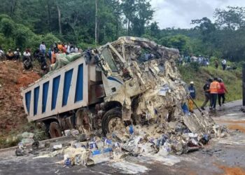 Collision meurtrière entre 2 camions à Kindia: 2 morts et plusieurs blessés