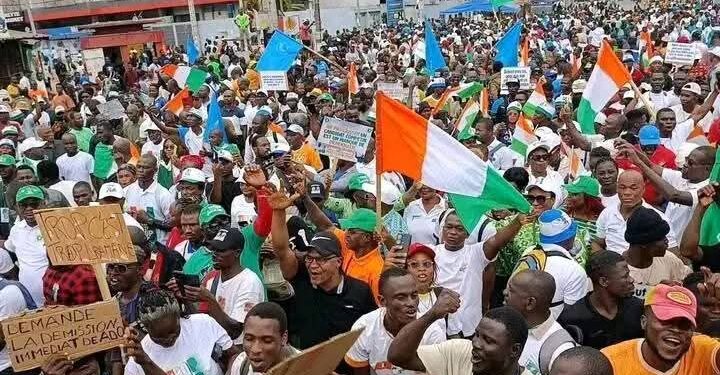 Abidjan: l’opposition manifeste à Yopougon pour un processus électoral inclusif