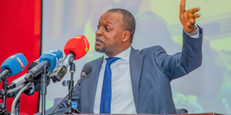 La question du jour : En annonçant devant le CNT, l’existence de près de 60 mille forages en Guinée, êtes-vous aussi inquiet que le ministre de l’Hydraulique, Aboubacar Camara, des risques environnementaux liés à cette situation?