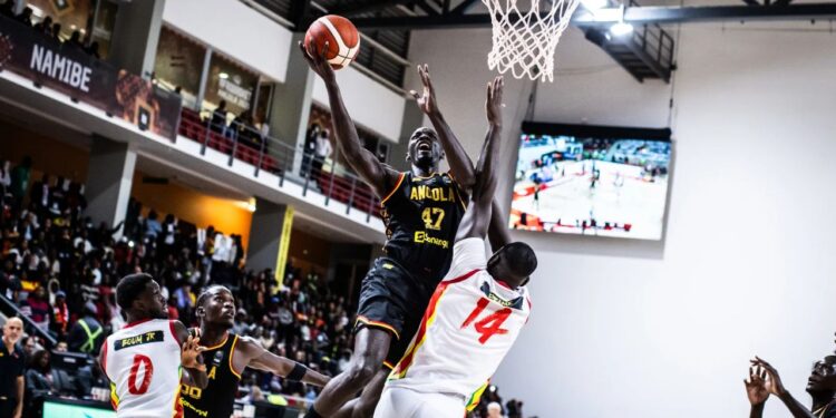 Afrobasket 2025 : le Syli Basket craque face au rouleau compresseur angolais