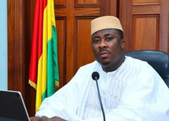 Travaux Publics: sur 1 770 milliards GNF alloués l&rsquo;année dernière, seulement 513 milliards engagés en 8 mois, dénonce Hamidou Camara