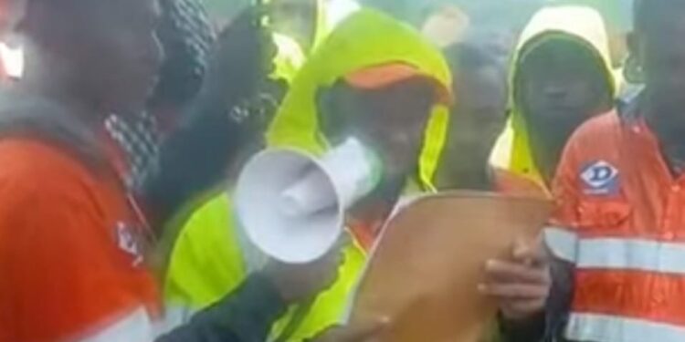 Boké : 739 employés de DTP Mining réclament un accompagnement après la fin de leurs contrats