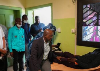 Agression de Daouda Bah: le ministre de l’Information dénonce « un acte inadmissible »