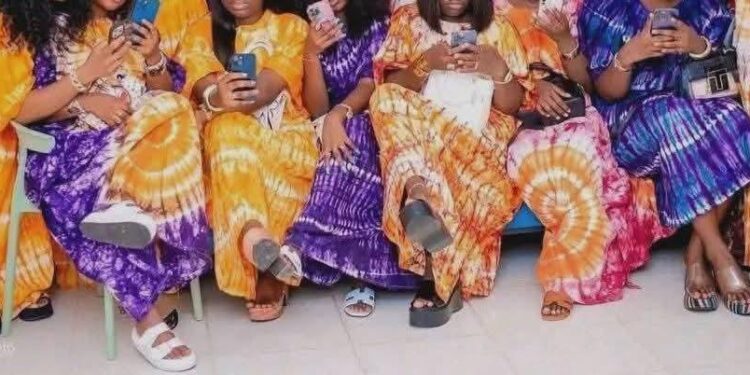 Lola : le président de la délégation spéciale interdit à son tour la soirée « Dior »