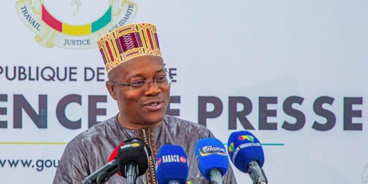 Conakry: la conférence de presse du ministre Ousmane Gaoual, reportée au 1er septembre