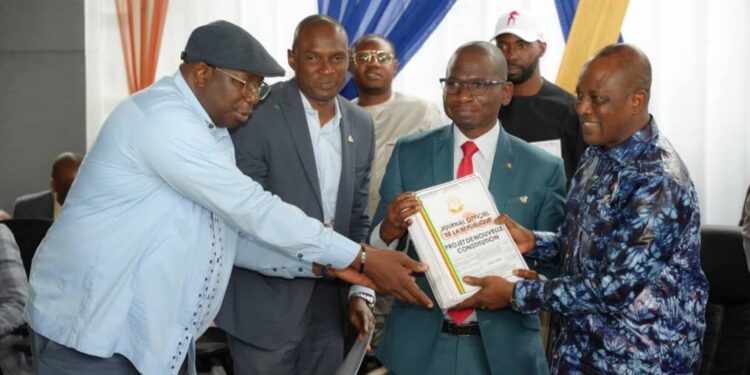 Nouvelle constitution : l’OGP mobilise ses employés pour la vulgarisation du projet