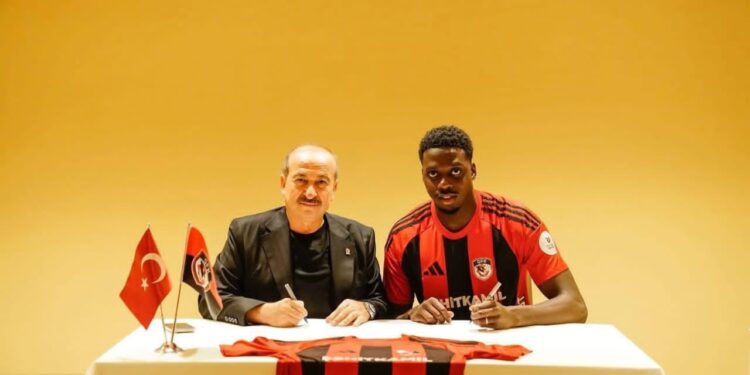 Mercato : Mohamed Bayo débarque en Turquie