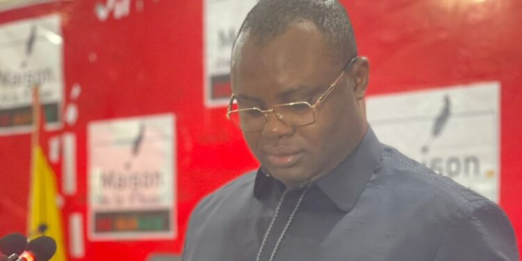 Bernard Gomou réaffirme sa loyauté envers Mamadi Doumbouya et garde le silence sur la gestion du gouvernement