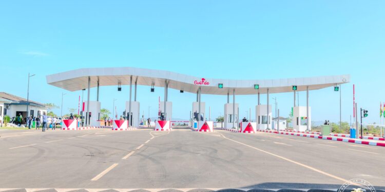 Pont unique de Tanènè : visite guidée, deux mois après sa mise en service… (Alluremag)