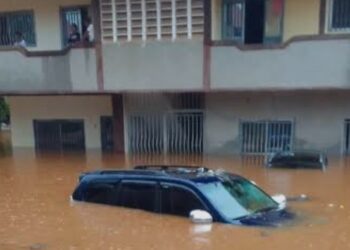 Inondations à Conakry: le nombre de morts passe à 18, un disparu