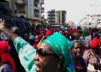 Lola : marche silencieuse de femmes en détresse contre les violences rurales