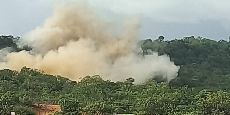 Reconstruction de la route Labé–Mali : premier dynamitage réussi, selon l’AGEROUTE