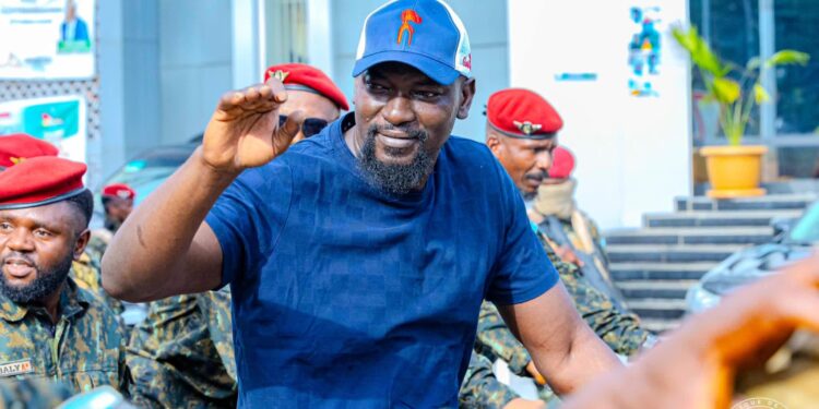 Nimba d’Or 2025 : la Transition à l’honneur, le président Mamadi Doumbouya sacré meilleur dirigeant sportif