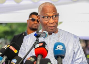 Éventuelle candidature du général Doumbouya: « Laissons-lui le soin… » tranche Bah Oury