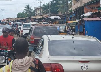 Occupation anarchique des voies publiques : Enco 5, épicentre du désordre urbain à Conakry